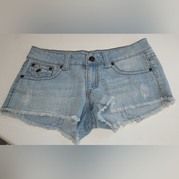 Mossimo Supply Co Light Wash Super Short Jean Shorts NWOT - Picture 4 of 4